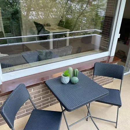 Stilvolles, Frisch Renoviertes 2Zi Apartment Mit Kueche Und Balkon In Kliniknaehe Bad Oeynhausen Extérieur photo