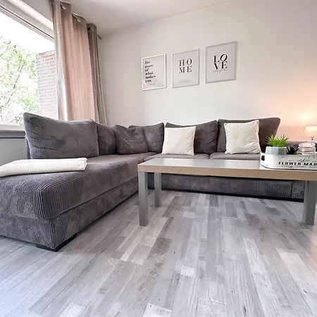 Stilvolles, Frisch Renoviertes 2Zi Apartment Mit Kueche Und Balkon In Kliniknaehe Bad Oeynhausen Extérieur photo